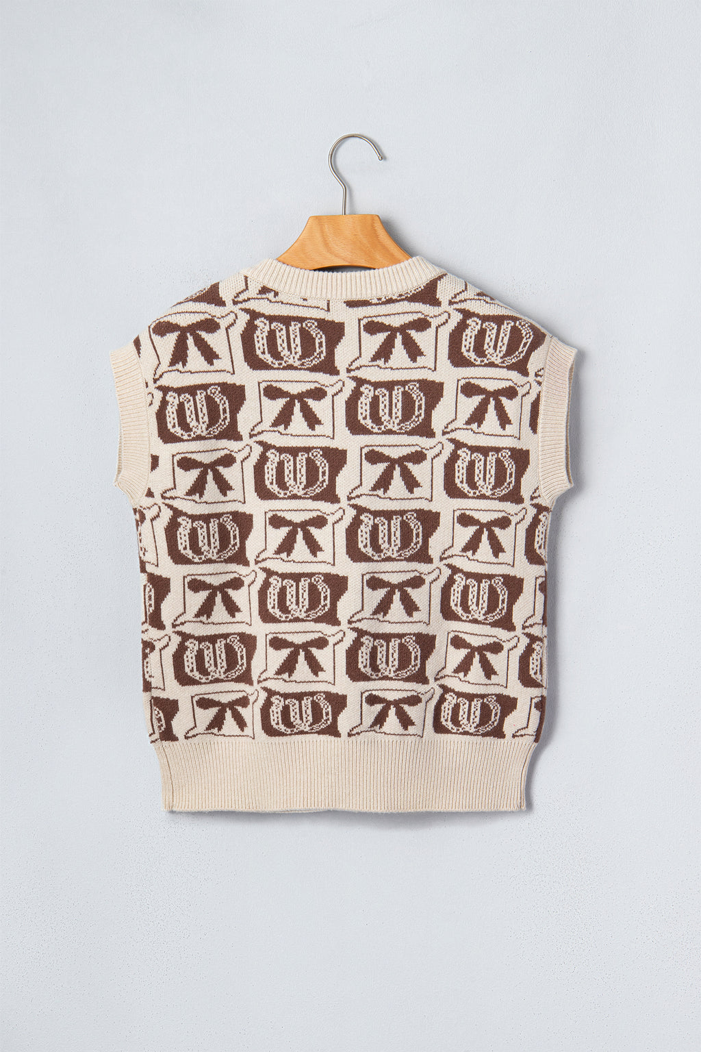 Brown Western Horseshoe Bow Pattern Button Front Sleeveless Knit Sweater