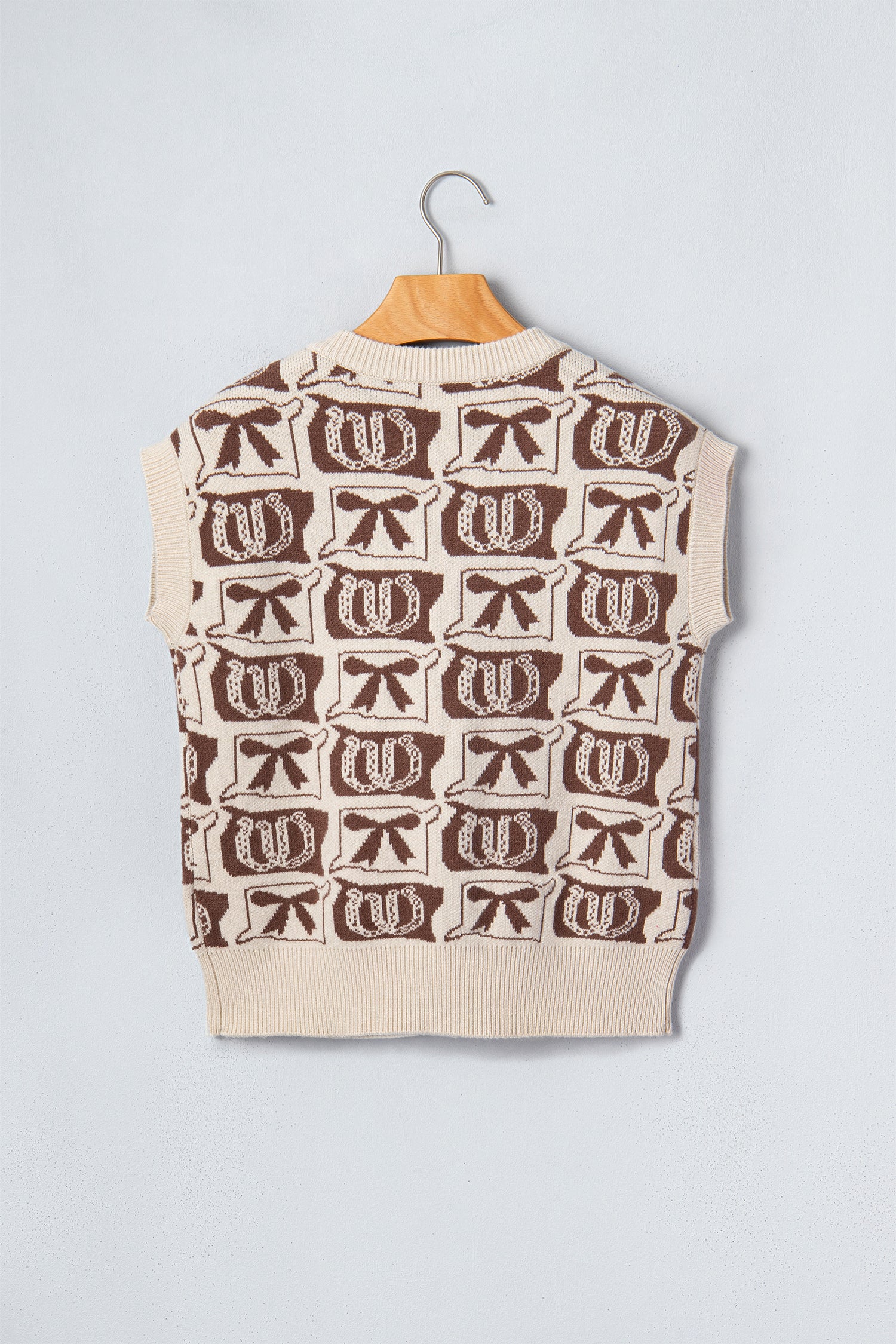 Brown Western Horseshoe Bow Pattern Button Front Sleeveless Knit Sweater